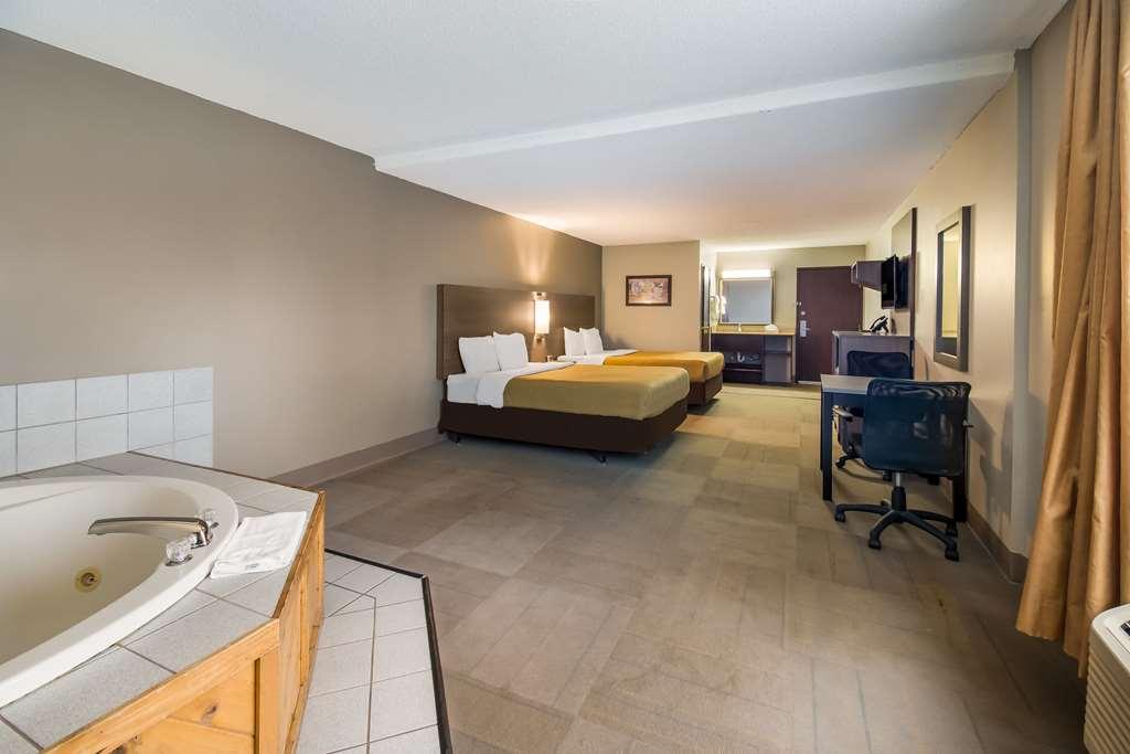 Hotel Econo Near Miller Hill Mall Duluth